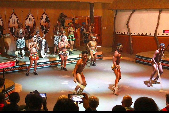 3 tours/ cradle human kind caves and Lesedi Cultural village  - Photo 1 of 9